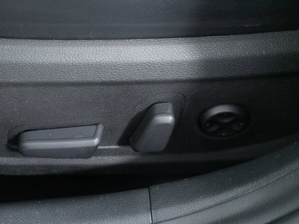 Used 2017 Kia Optima EX FWD image 22