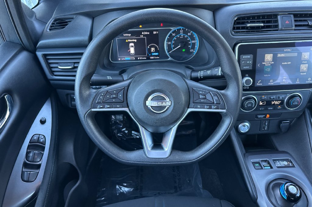 Used 2025 Nissan Leaf S FWD image 13