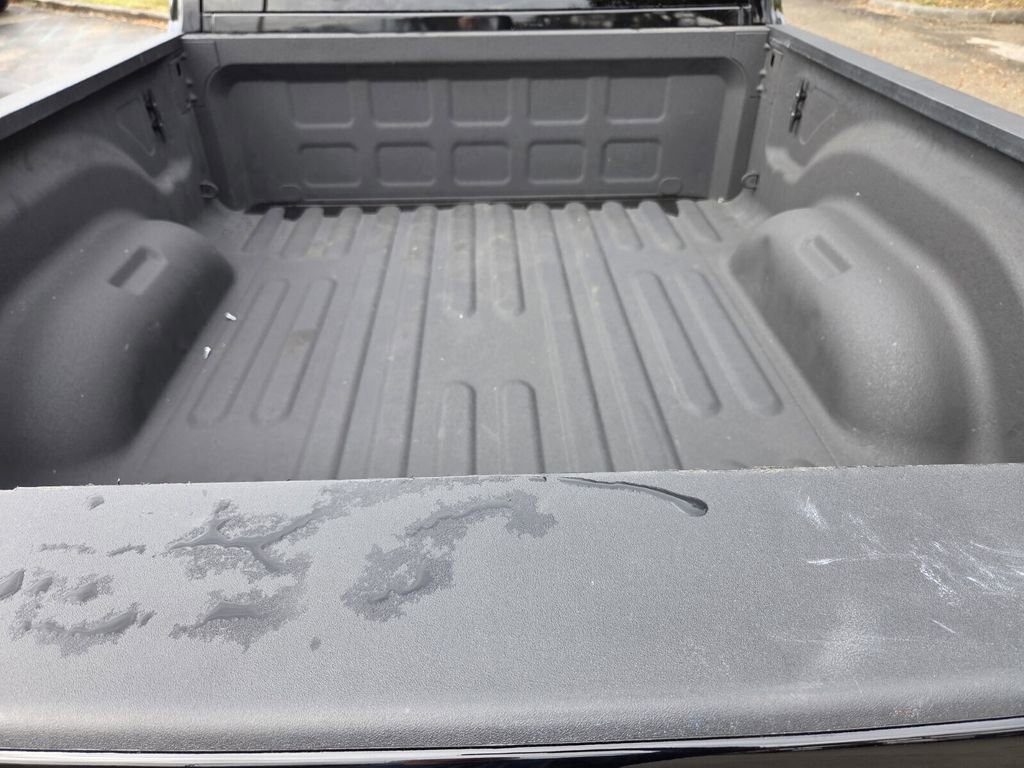 Used 2024 RAM 2500 Big Horn w/ Bed Utility Group image 27