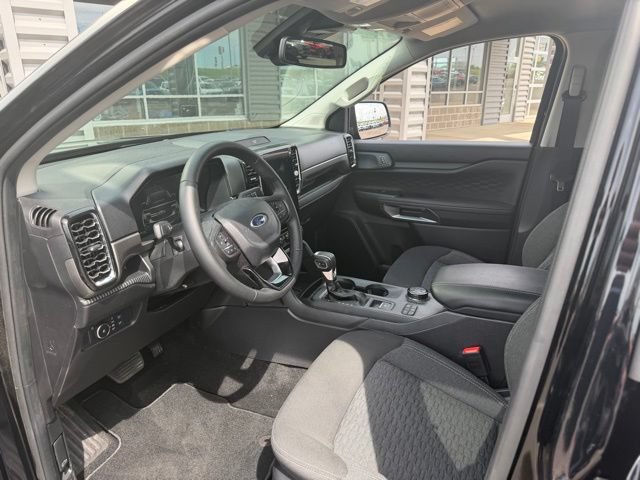 Used 2025 Ford Ranger XLT AWD/4WD image 5