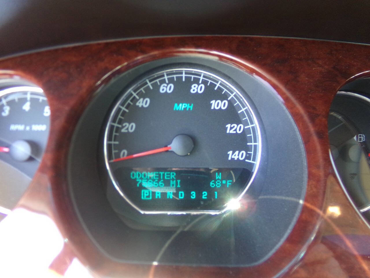 Used 2007 Buick Lucerne CXL FWD image 31