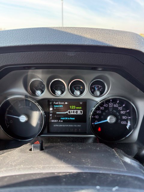 Used 2012 Ford F250 Lariat w/ Chrome Pkg AWD/4WD image 19