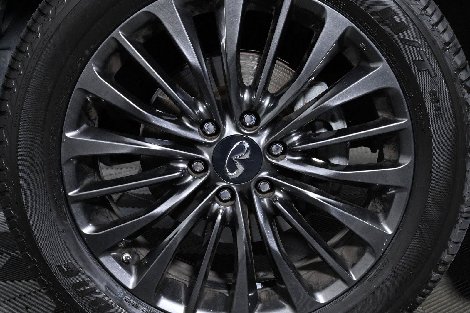 Used 2022 INFINITI QX80 Sensory w/ All-Season Package AWD/4WD image 34