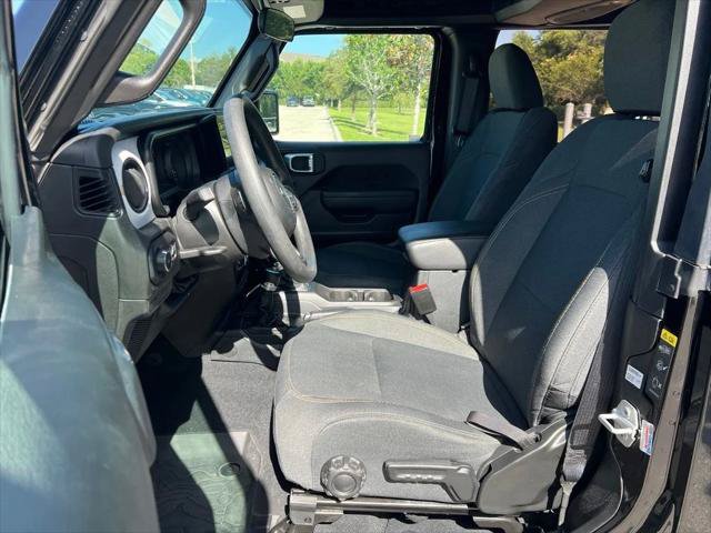 Certified 2025 Jeep Wrangler Sport AWD/4WD image 13