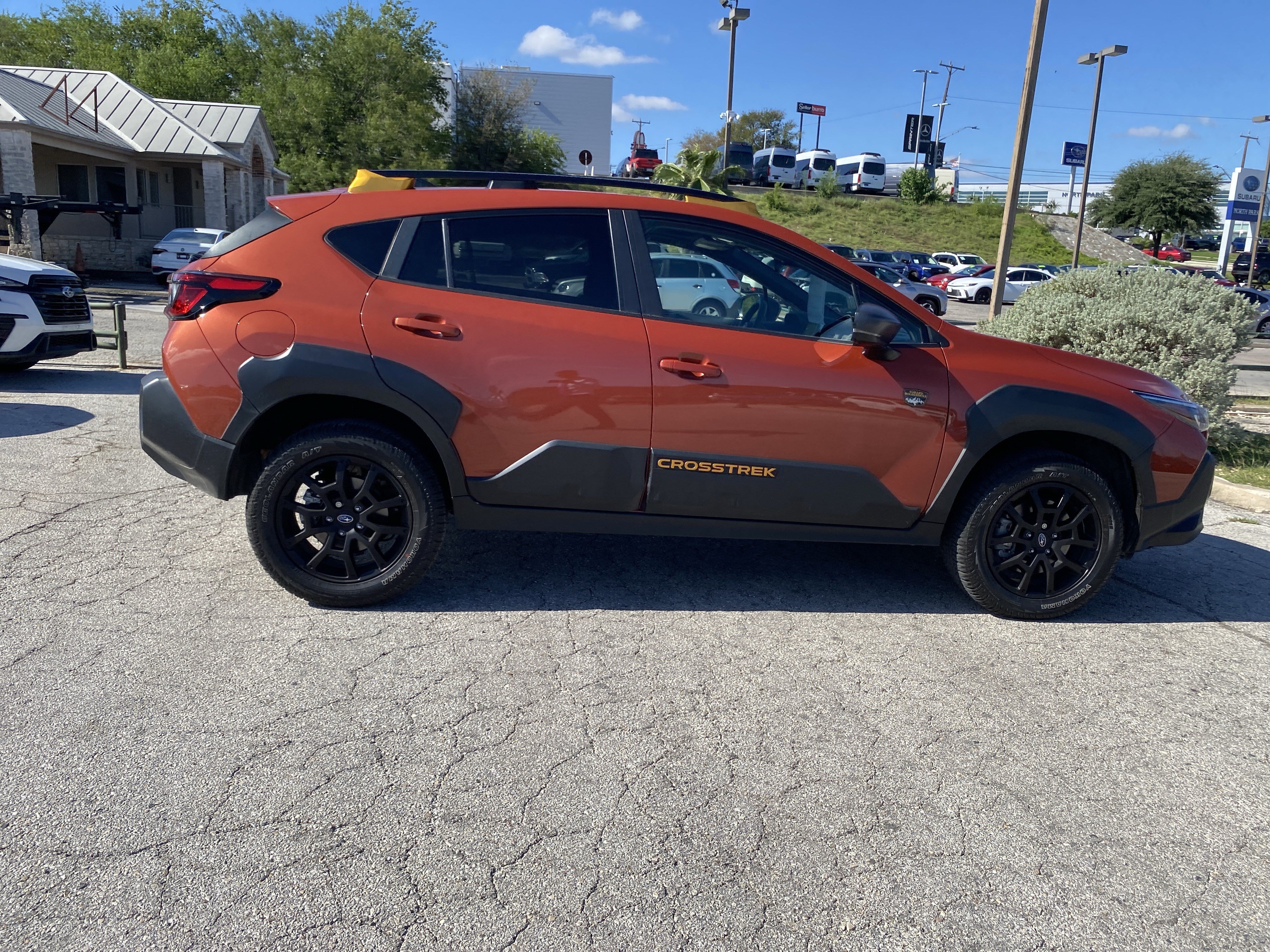 Used 2024 Subaru Crosstrek 2.5i Wilderness AWD/4WD image 8