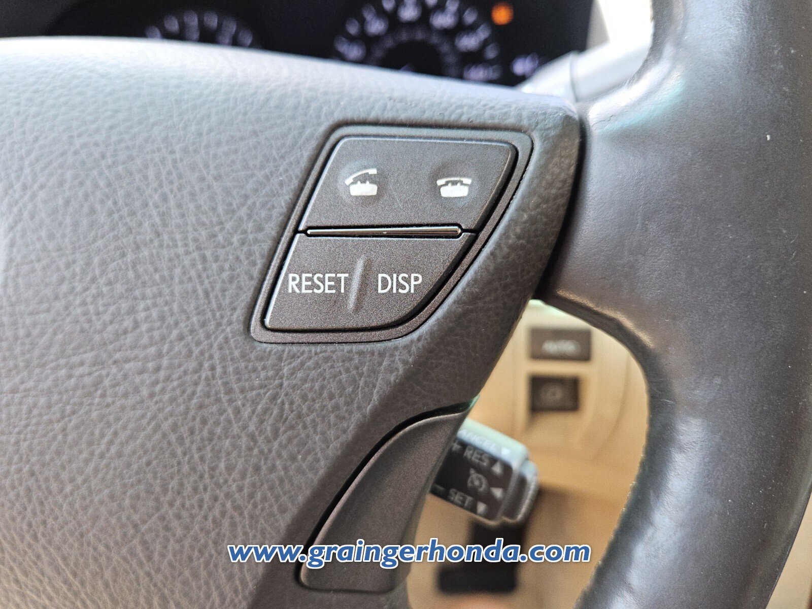 Used 2011 Lexus LS 460 L w/ Luxury Pkg RWD image 21