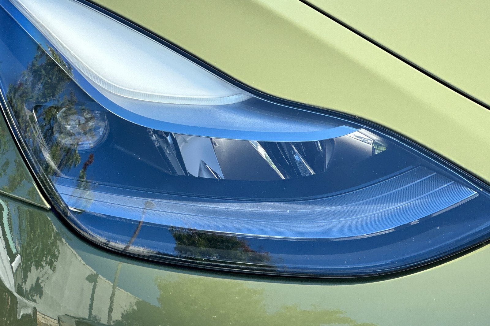 Used 2022 Tesla Model 3 Long Range AWD/4WD image 11