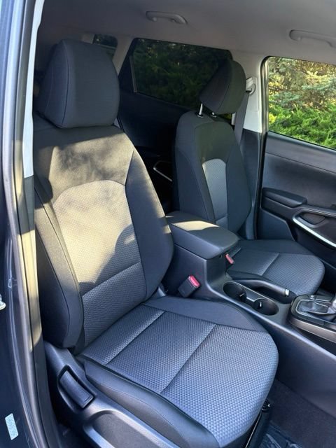 Used 2025 Kia Soul LX w/ LX Technology Package FWD image 17