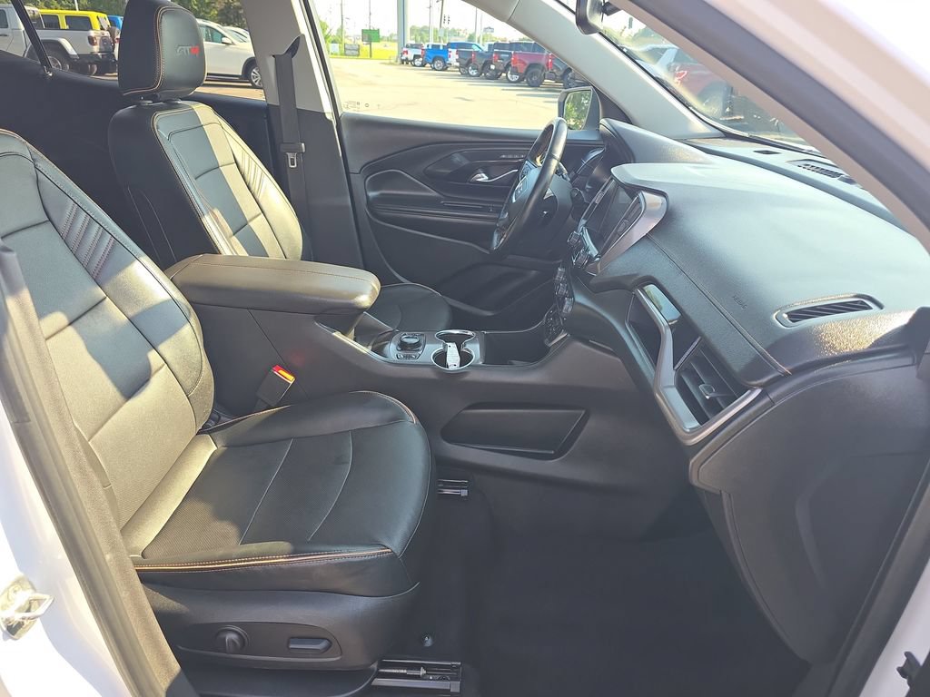 Used 2023 GMC Terrain AT4 AWD/4WD image 22