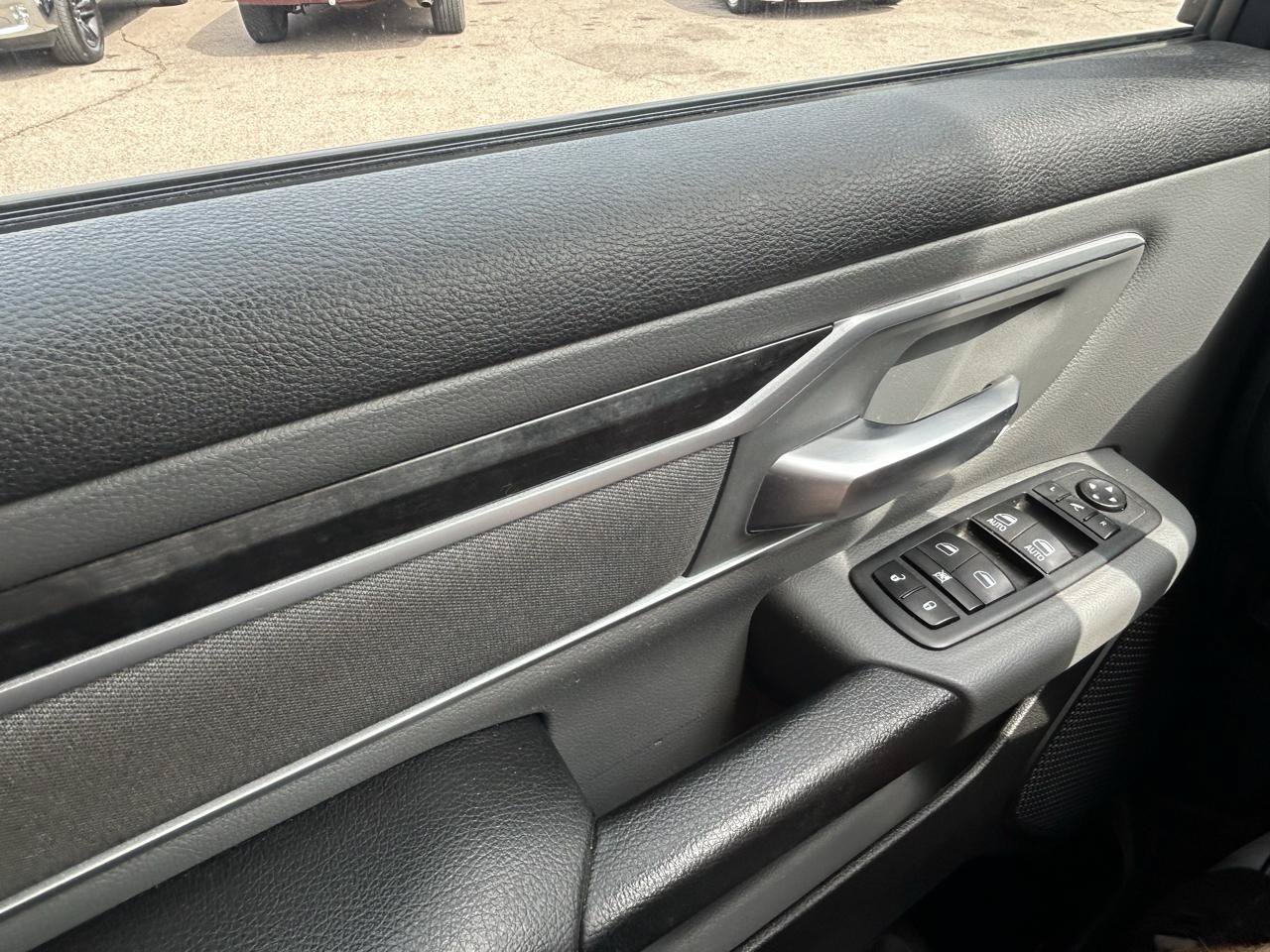 Used 2020 RAM 1500 Big Horn AWD/4WD image 28