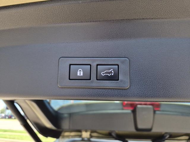 Used 2023 Subaru Ascent Touring AWD/4WD image 11