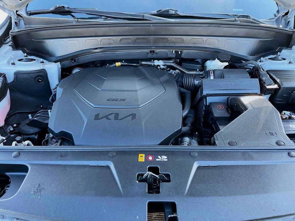 Used 2022 Kia Telluride SX w/ SX Prestige Package image 32