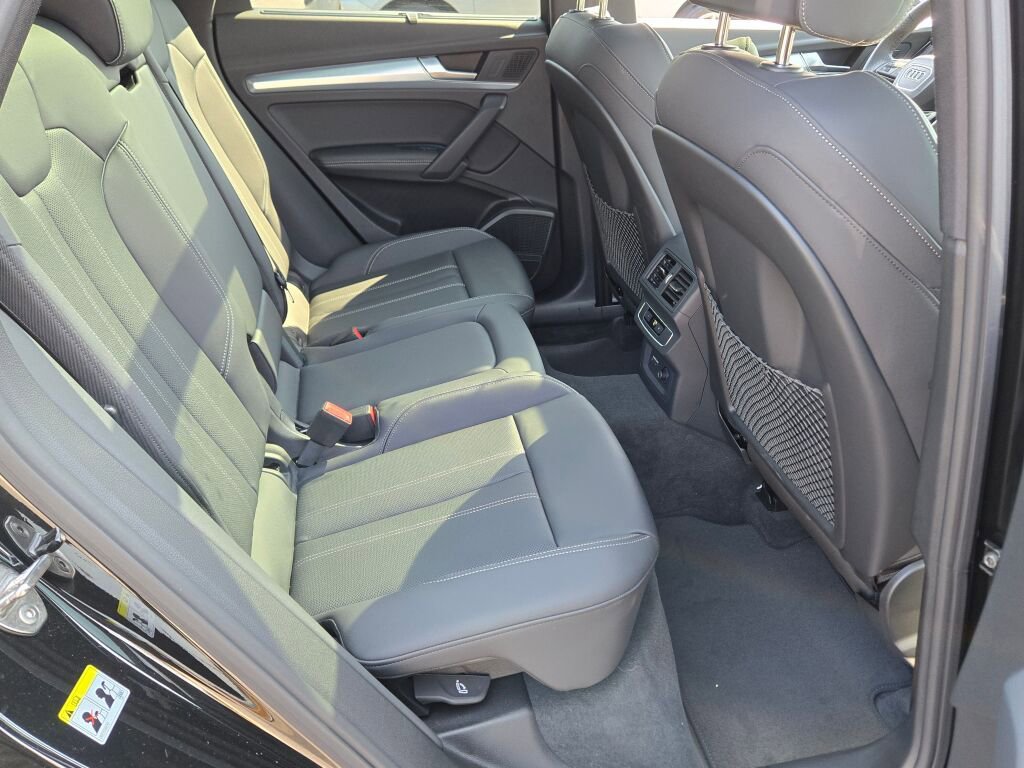 Used 2025 Audi Q5 2.0T Premium Plus image 15