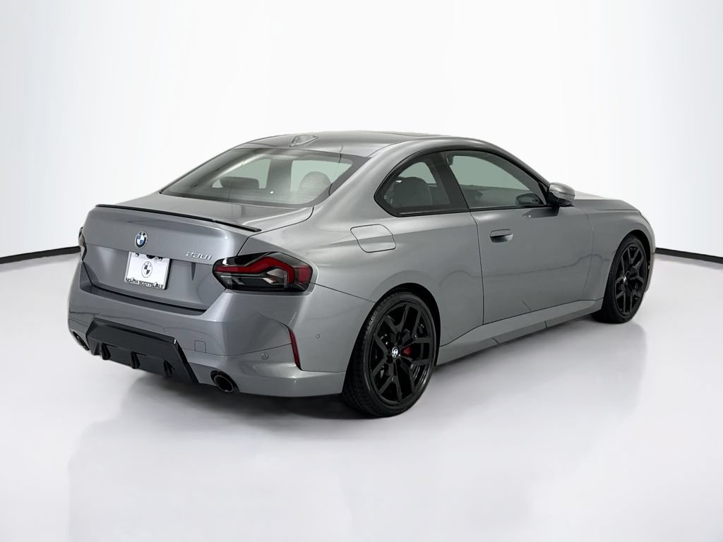Used 2026 BMW 230i Coupe w/ Premium Package RWD image 5