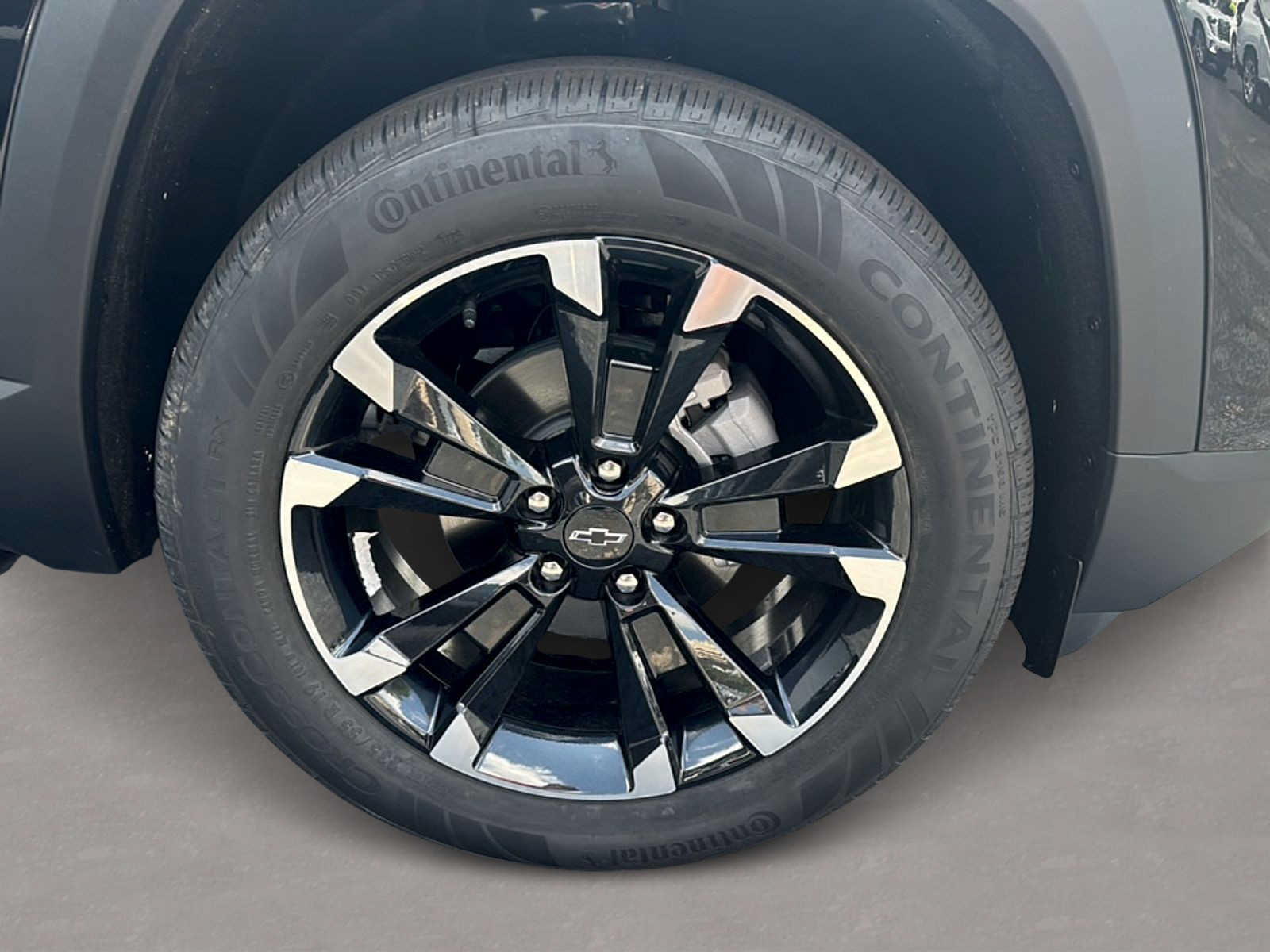 Used 2026 Chevrolet Equinox RS w/ Convenience Package III FWD image 3