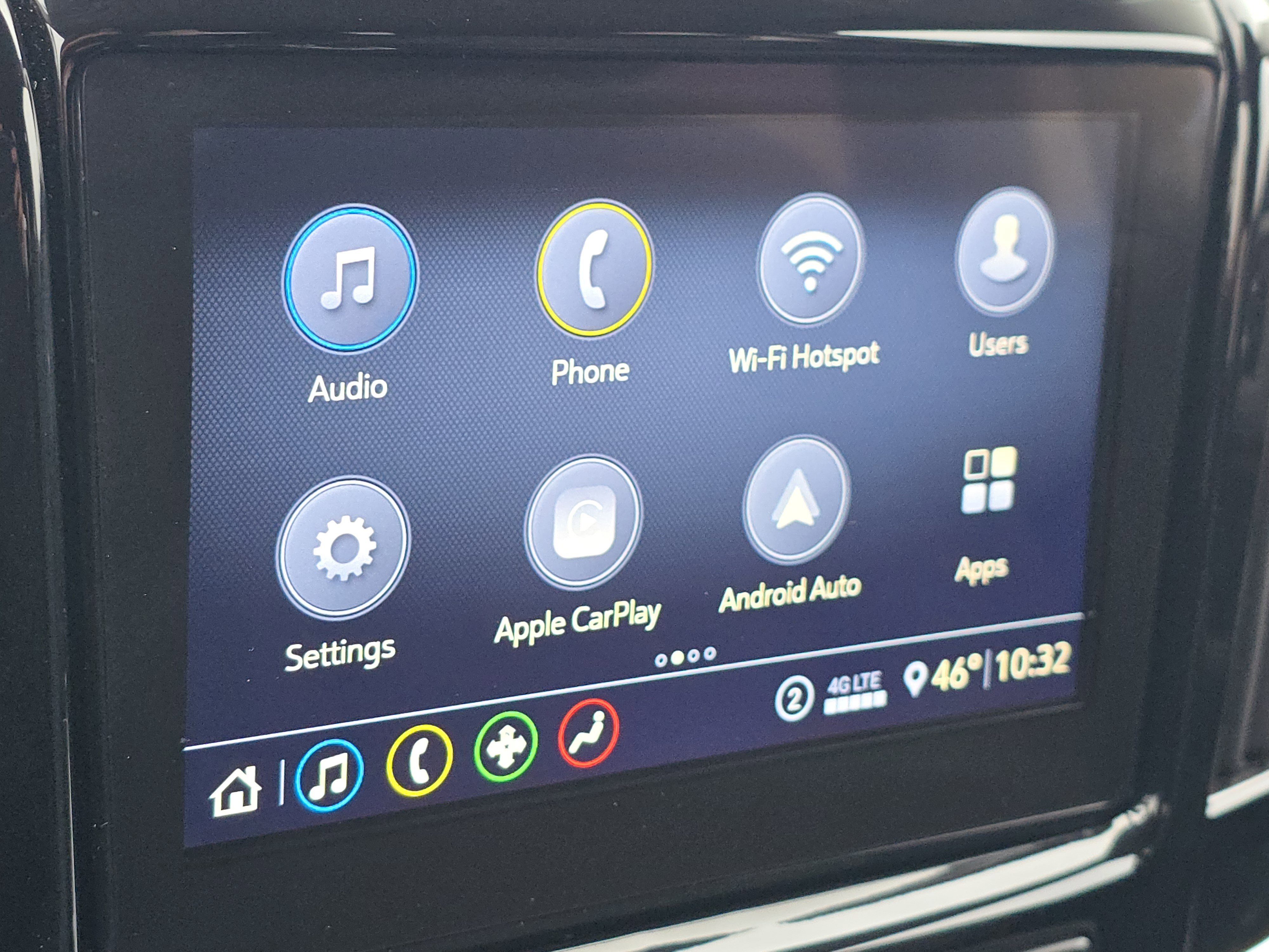 Used 2021 Chevrolet Traverse LT w/ LPO, Floor Liner Package image 9