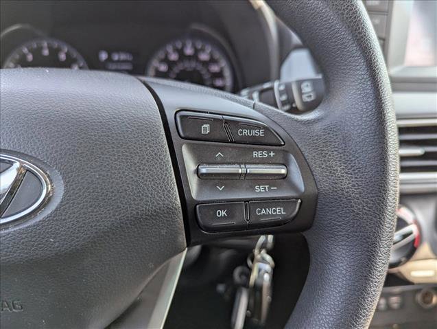 Used 2021 Hyundai Kona SE w/ Cargo Package image 14