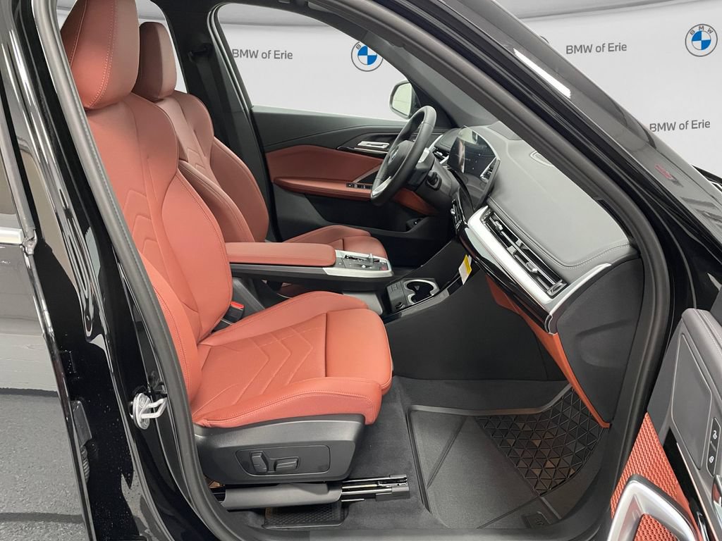 New 2026 BMW X1 xDrive28i w/ Technology Package AWD/4WD image 13