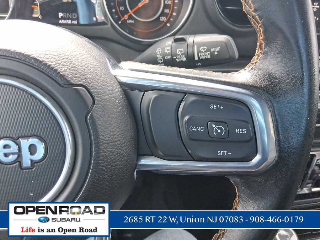 Used 2022 Jeep Wrangler Unlimited Sahara AWD/4WD image 19