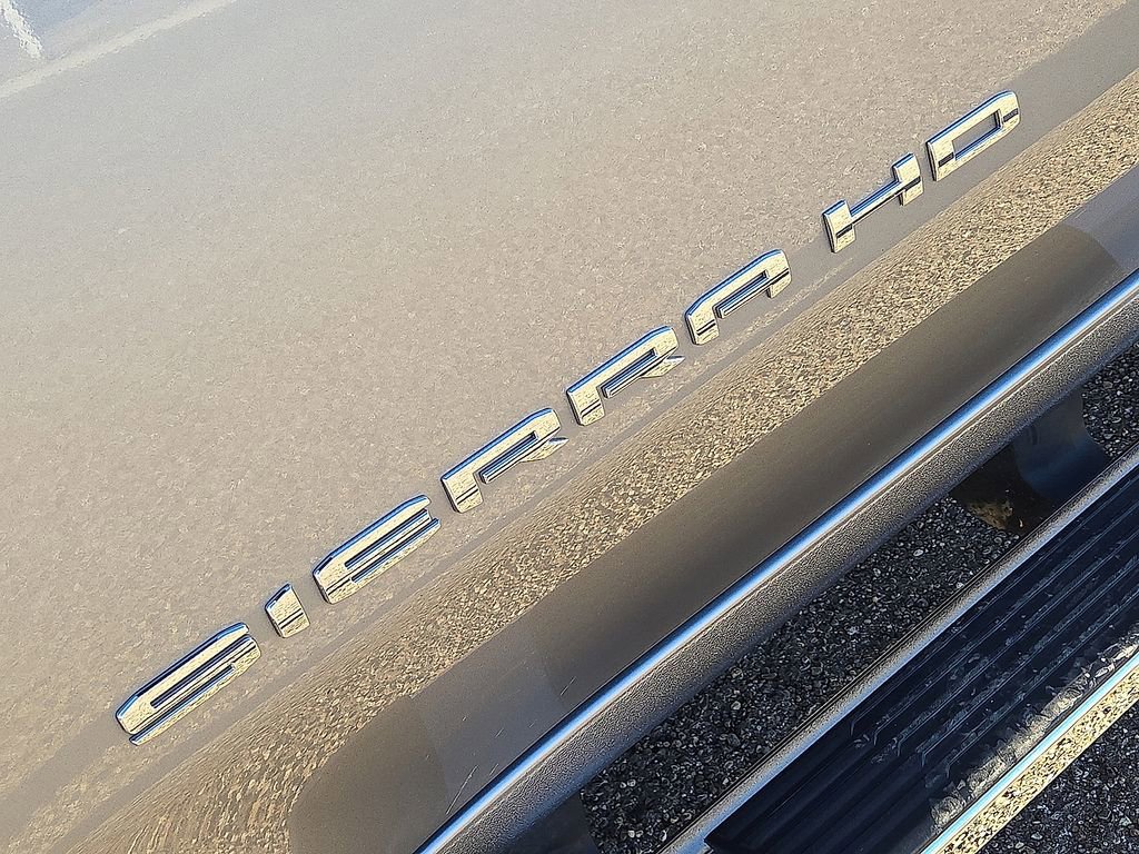 Used 2025 GMC Sierra 2500 SLT w/ SLT Premium Package image 13