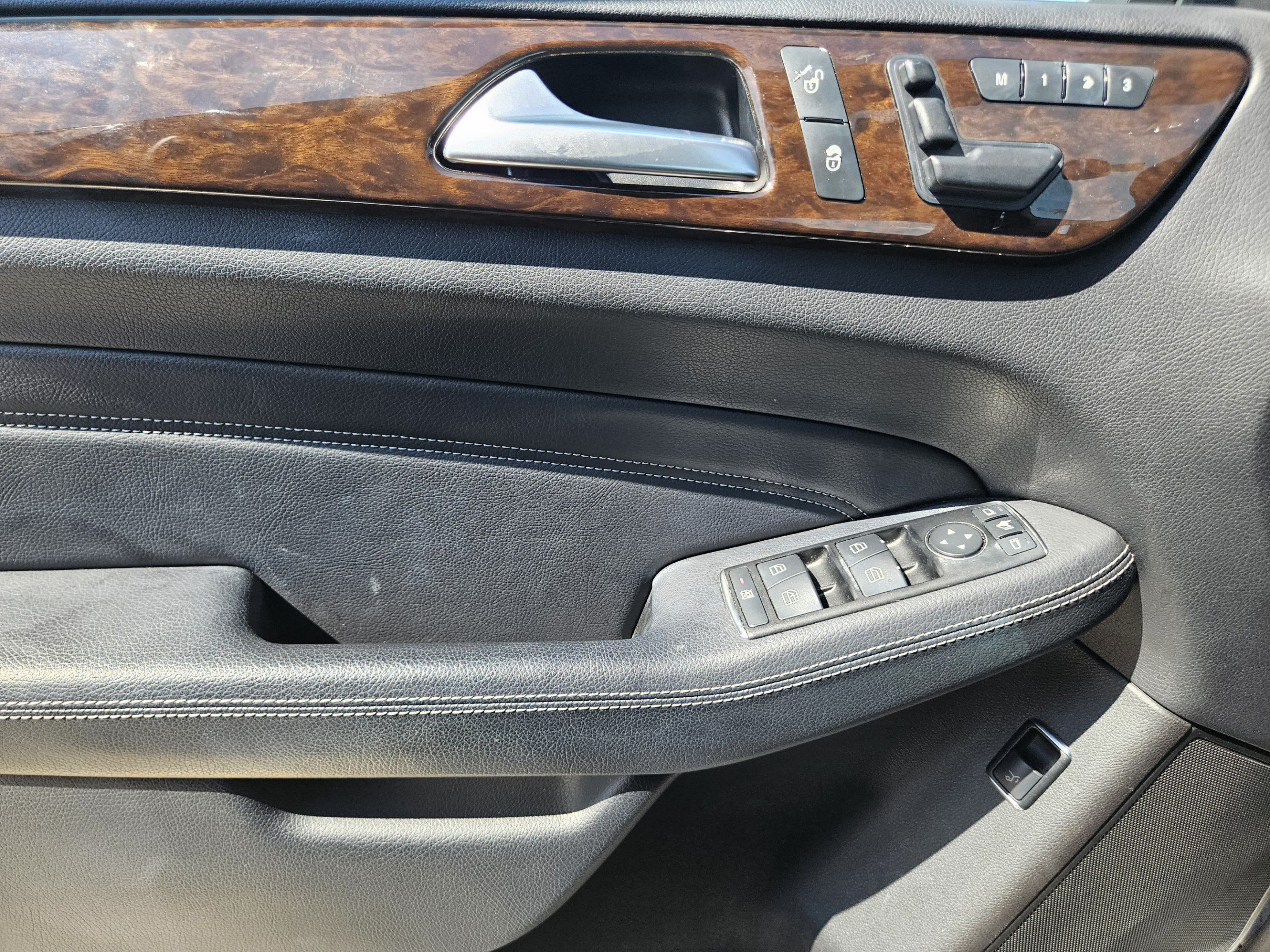 Used 2012 Mercedes-Benz ML 350 4MATIC image 15