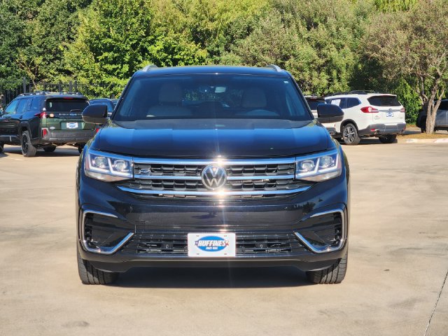 Used 2020 Volkswagen Atlas Cross Sport SE w/ Panoramic Sunroof Package FWD image 2