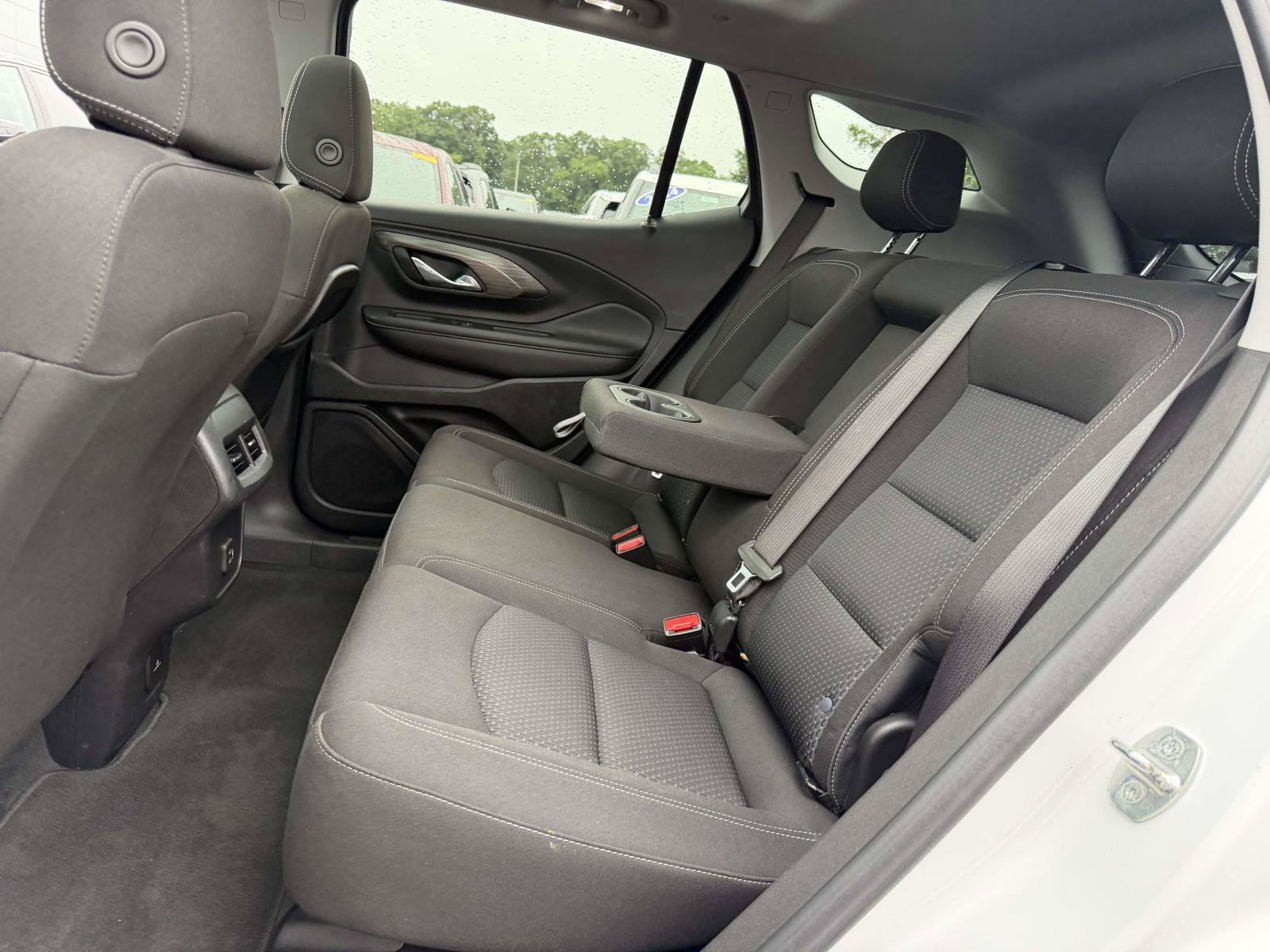 Used 2023 GMC Terrain SLE w/ Driver Convenience Package AWD/4WD image 12