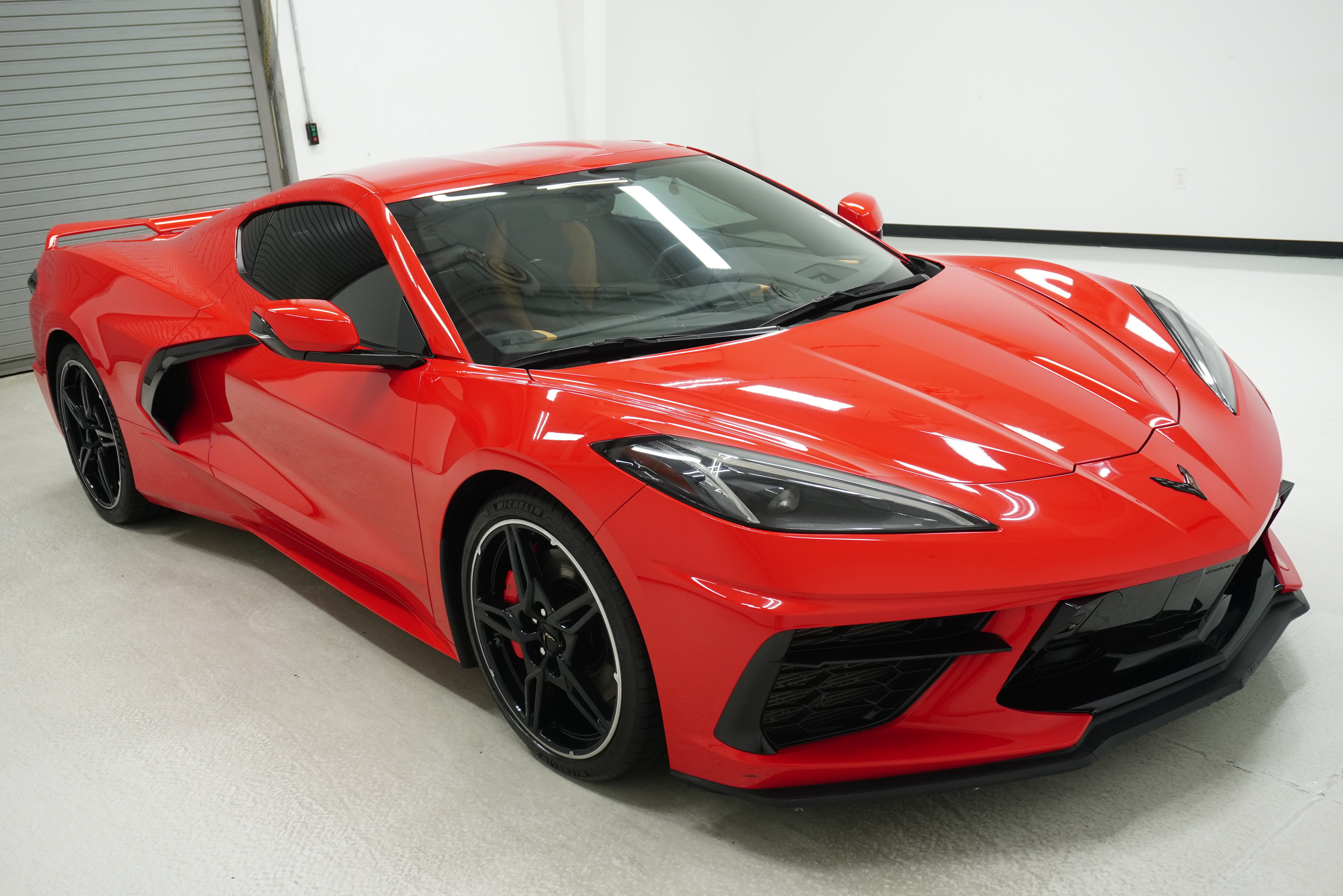 Used 2022 Chevrolet Corvette Stingray Preferred Cpe w/ Z51 Performance Package RWD image 3