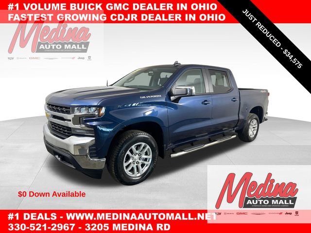 Used 2022 Chevrolet Silverado 1500 LT AWD/4WD image 1