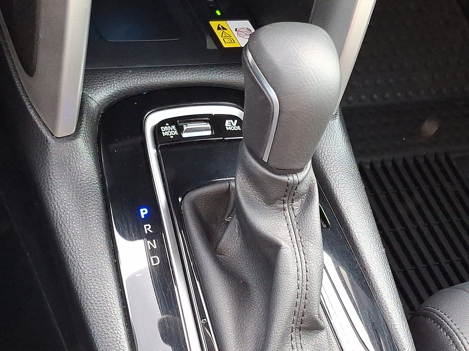 Certified 2023 Toyota Corolla Cross AWD Hybrid image 16