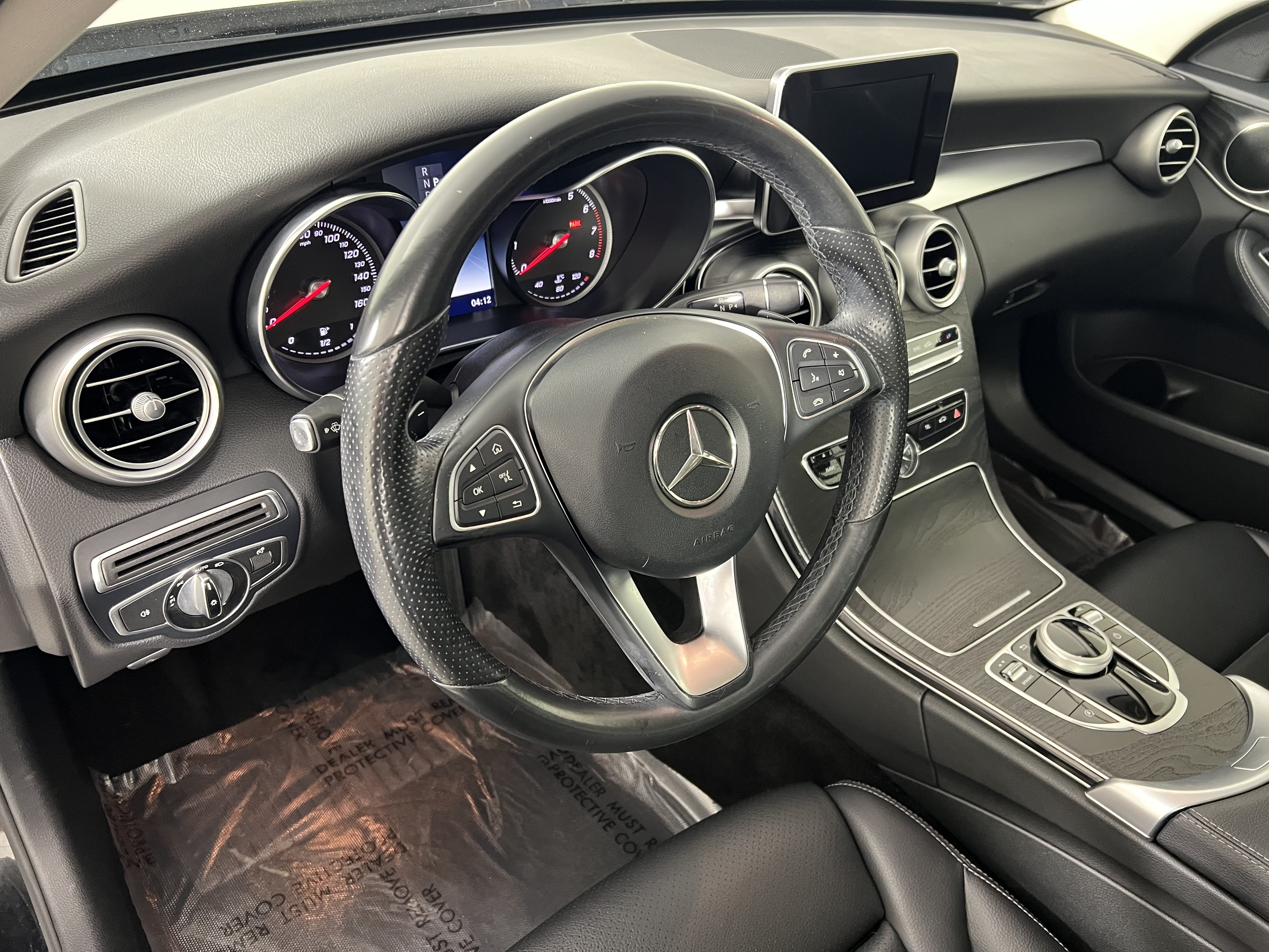 Used 2017 Mercedes-Benz C 300 4MATIC Sedan image 17