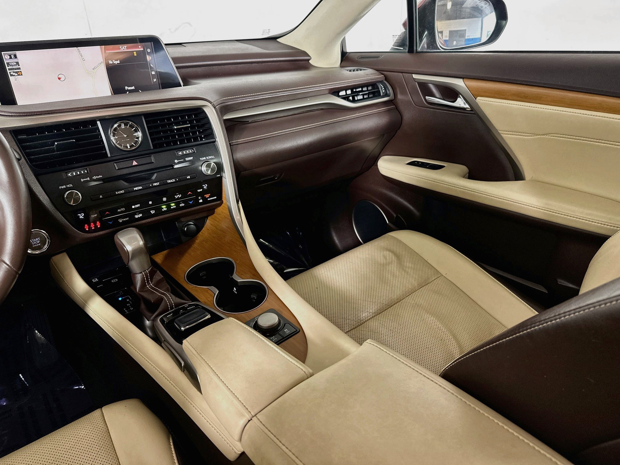 Used 2017 Lexus RX 350 AWD w/ Premium Package image 24