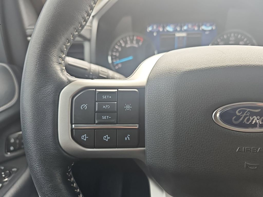 Used 2022 Ford Expedition XLT RWD image 17
