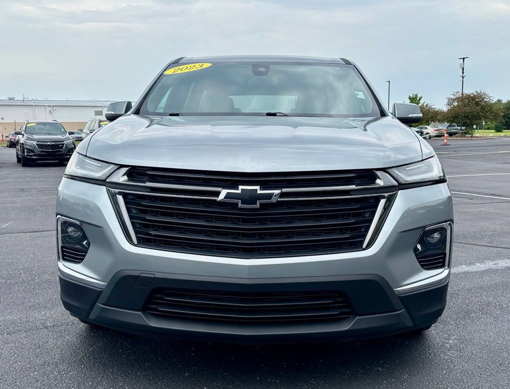 Used 2023 Chevrolet Traverse LS w/ Midnight/Sport Edition FWD image 10