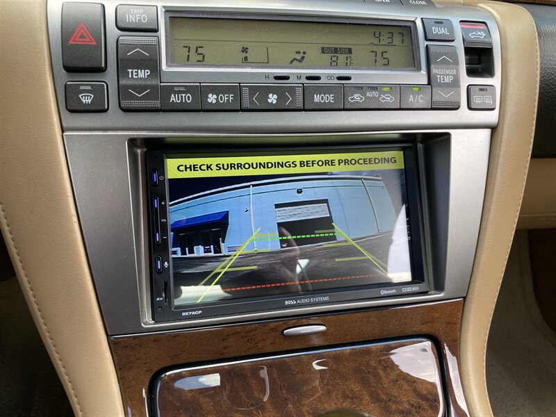 Used 2009 Lexus SC 430 Convertible RWD image 25