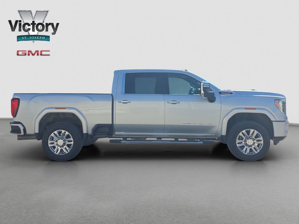 Used 2023 GMC Sierra 3500 Denali AWD/4WD image 18