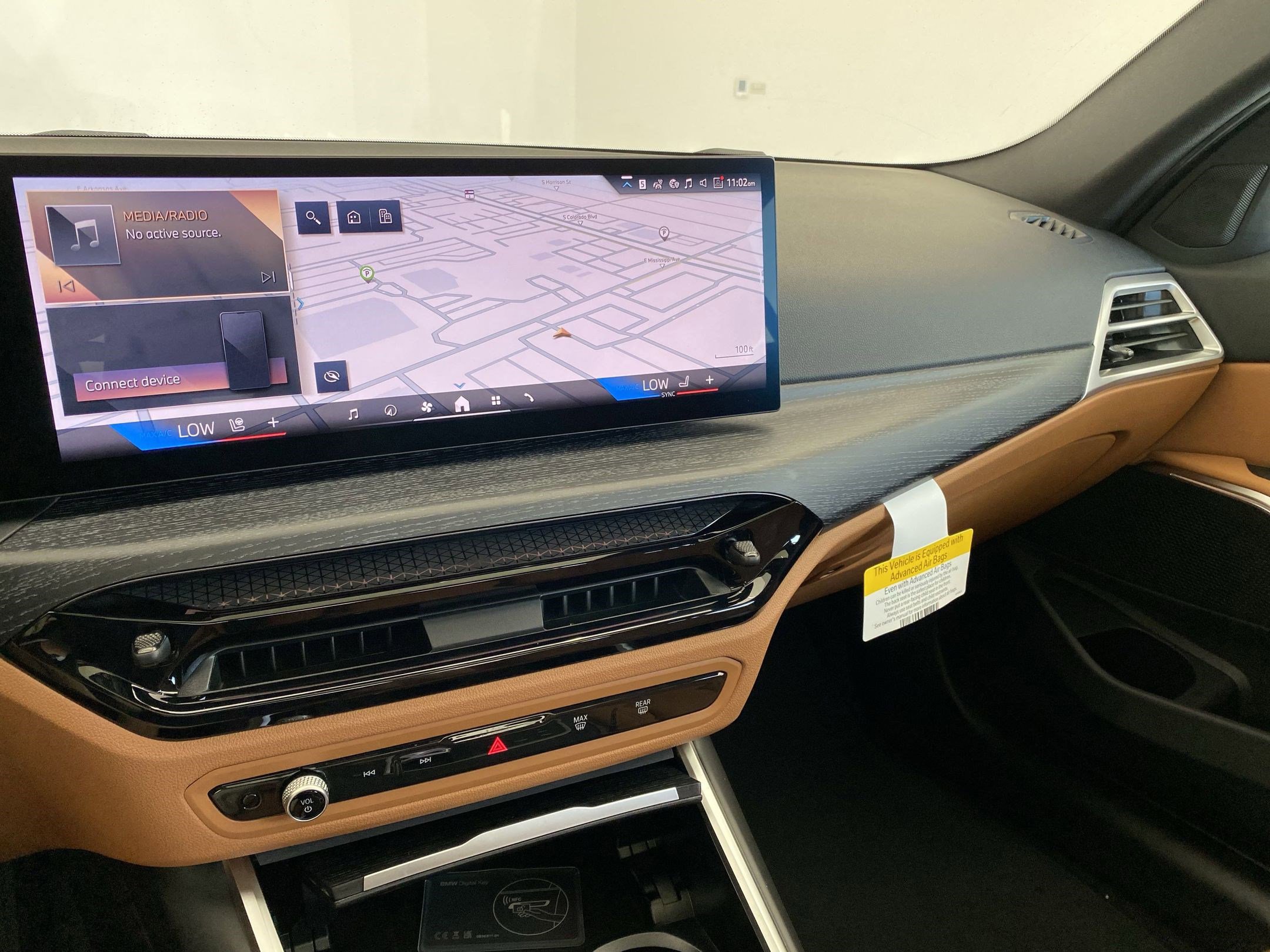 Used 2025 BMW 330i xDrive Sedan w/ Convenience Package image 26