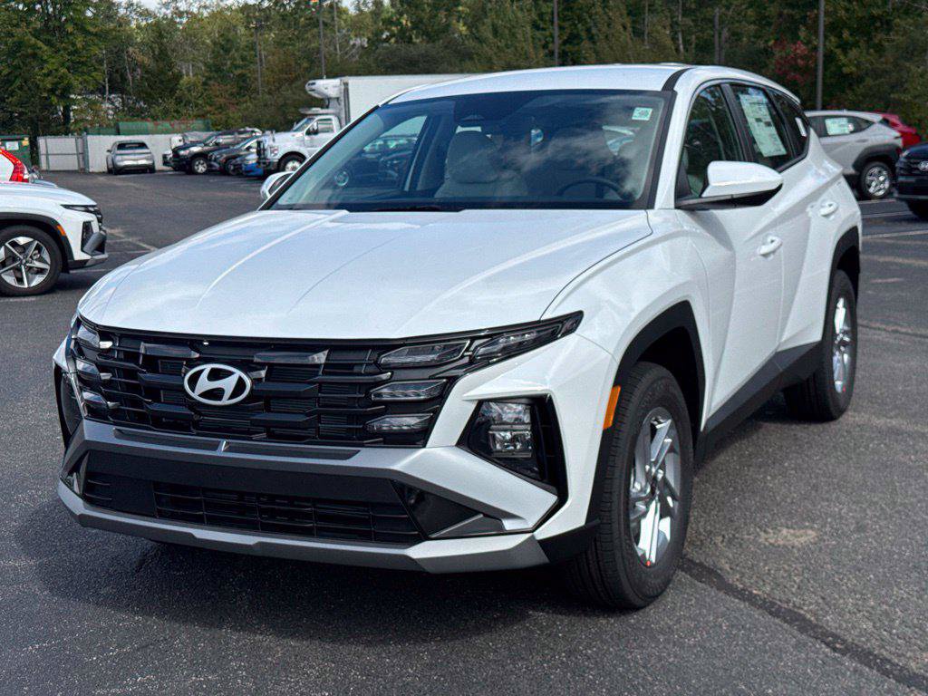 New 2026 Hyundai Tucson SE