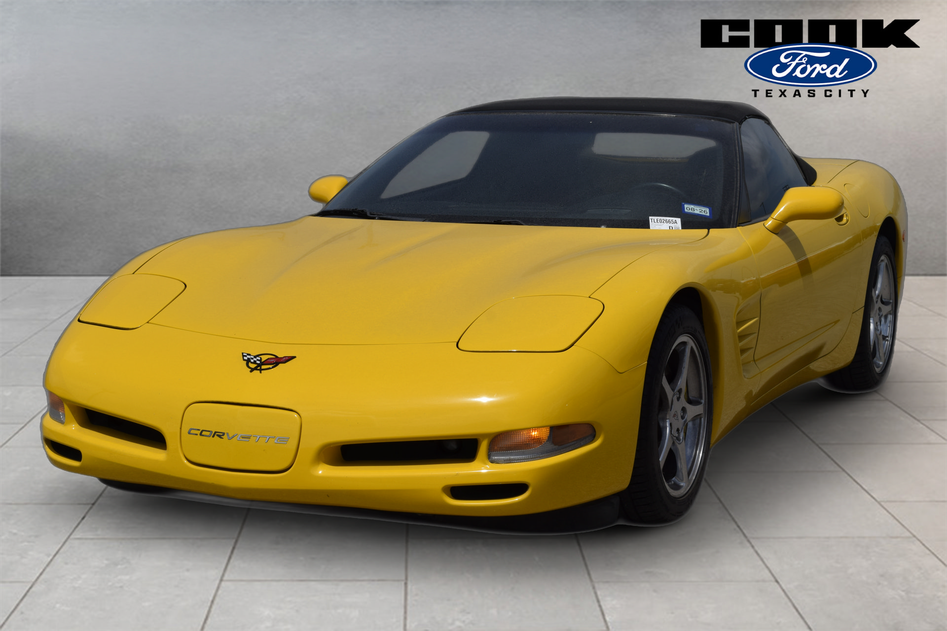 Used 2000 Chevrolet Corvette Convertible w/ Memory Pkg RWD image 1