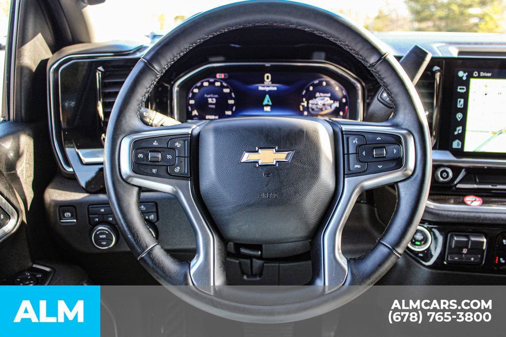 Used 2025 Chevrolet Silverado 2500 LT w/ Convenience Package AWD/4WD image 24