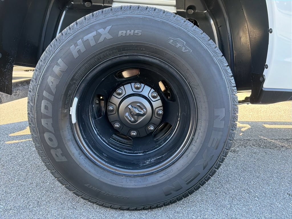New 2026 RAM 3500 Tradesman AWD/4WD image 12