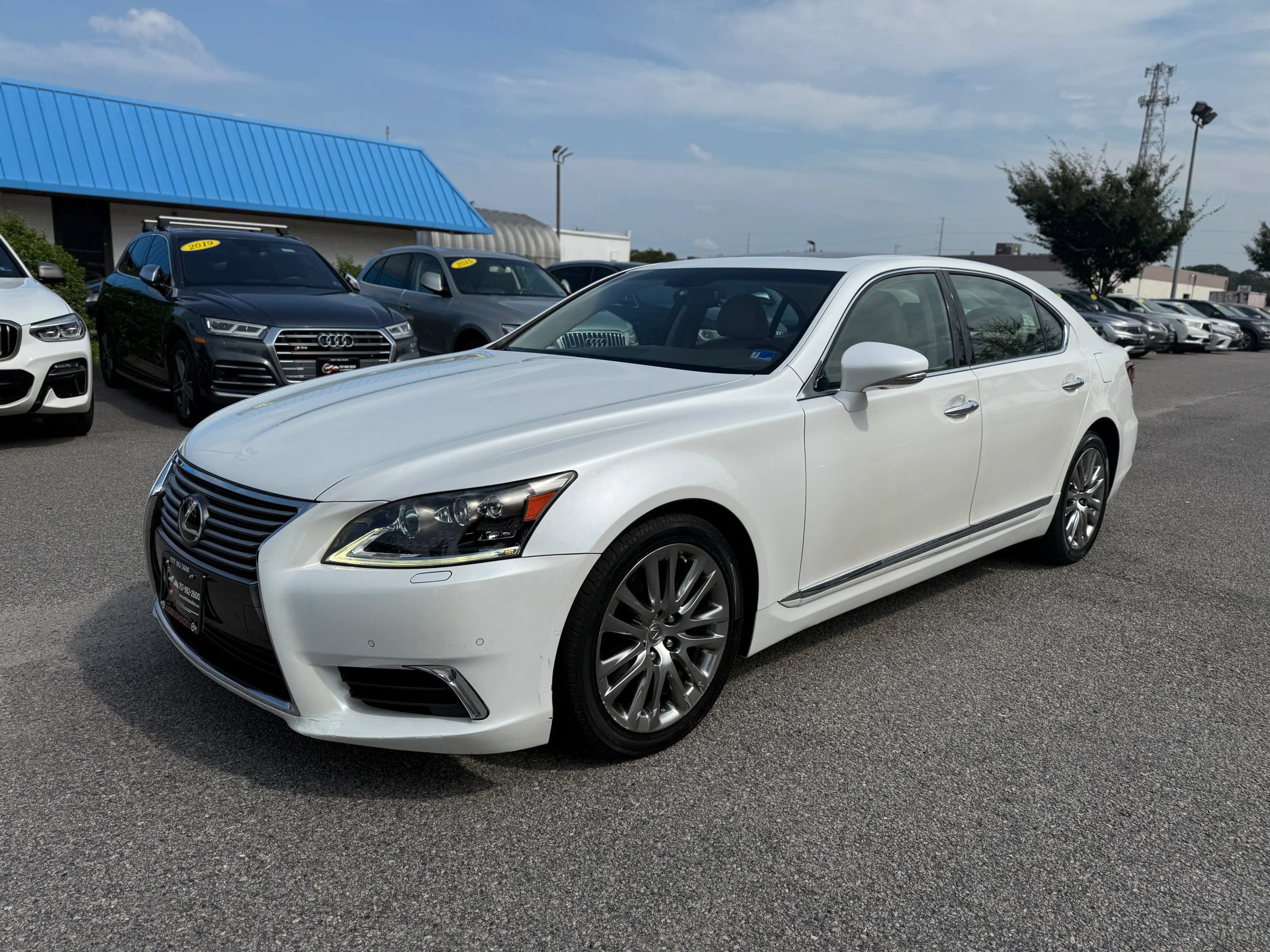 Used 2014 Lexus LS 460 L RWD image 4