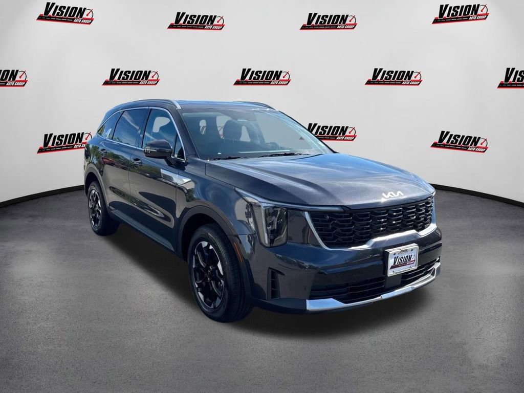 New 2025 Kia Sorento S video 3