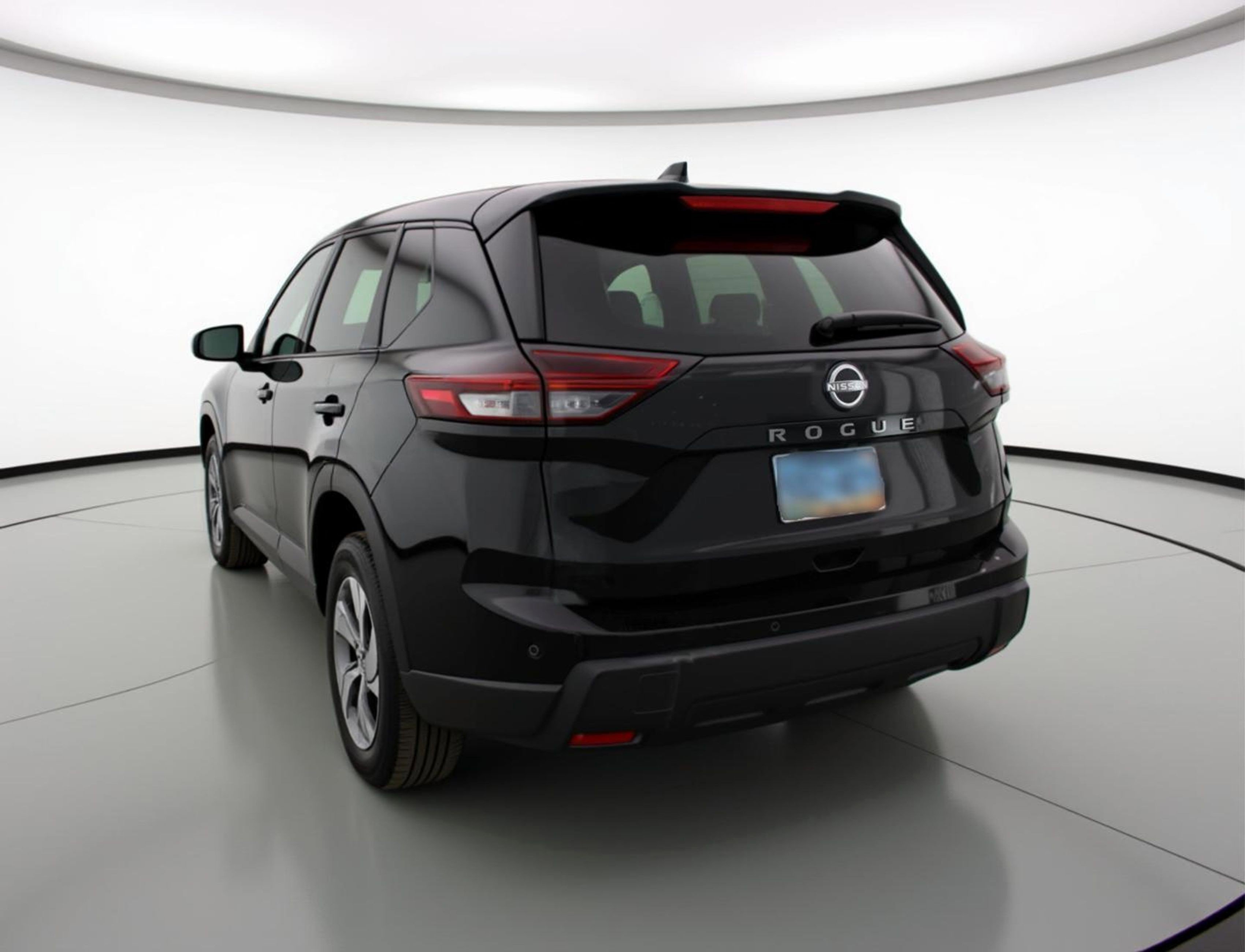 Used 2025 Nissan Rogue SV FWD image 6