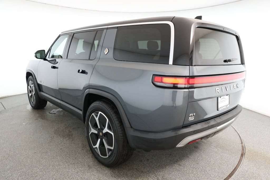 Used 2024 Rivian R1S Adventure AWD/4WD image 6