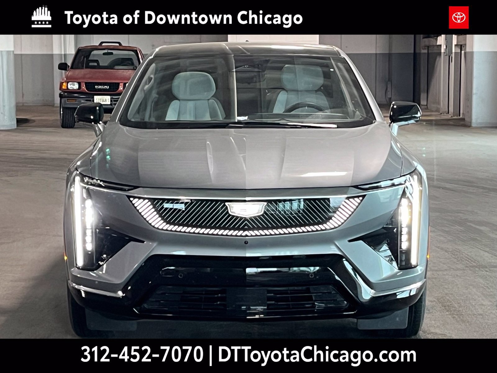 Used 2025 Cadillac Optiq Luxury 1 AWD/4WD image 3