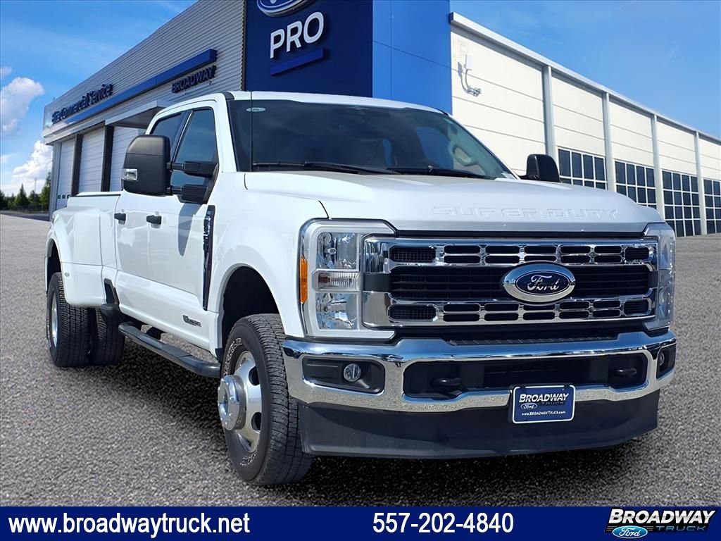 Used 2023 Ford F350 XLT w/ FX4 Off-Road Package image 1