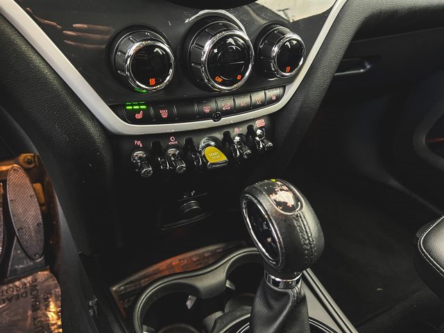 Used 2019 MINI Cooper Countryman SE w/ Driver Assistance Package image 18