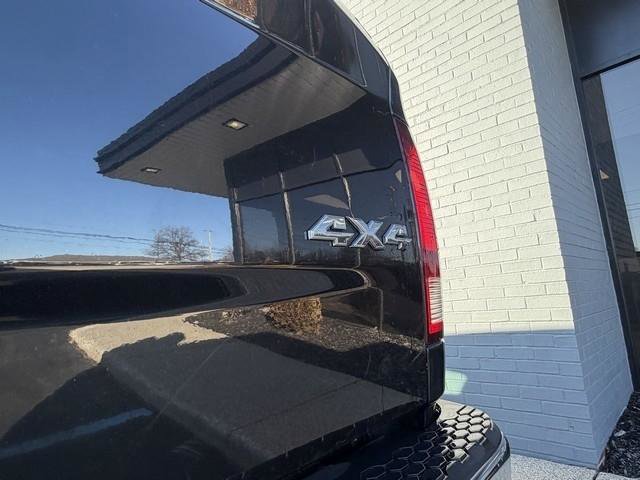 Used 2018 RAM 2500 Tradesman w/ Chrome Appearance Group image 9