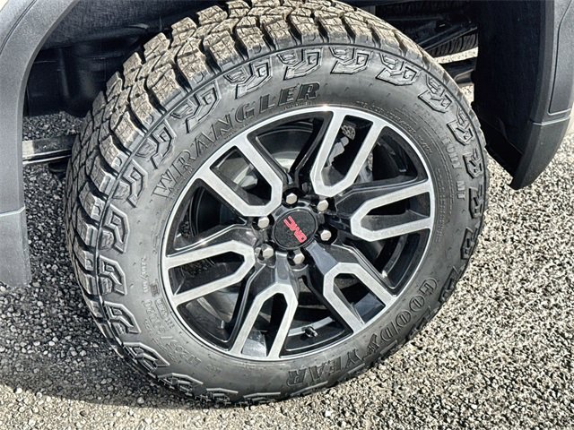 New 2026 GMC Sierra 1500 AT4 w/ Technology Package image 33